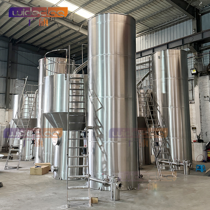 大型304飲用水工程水處理設(shè)備 可定制河流水庫水水處理設(shè)備